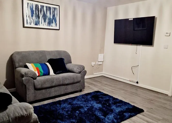 Abode By Jess Luxurious 3 Bedroom House, Wigan , Greater Manchester