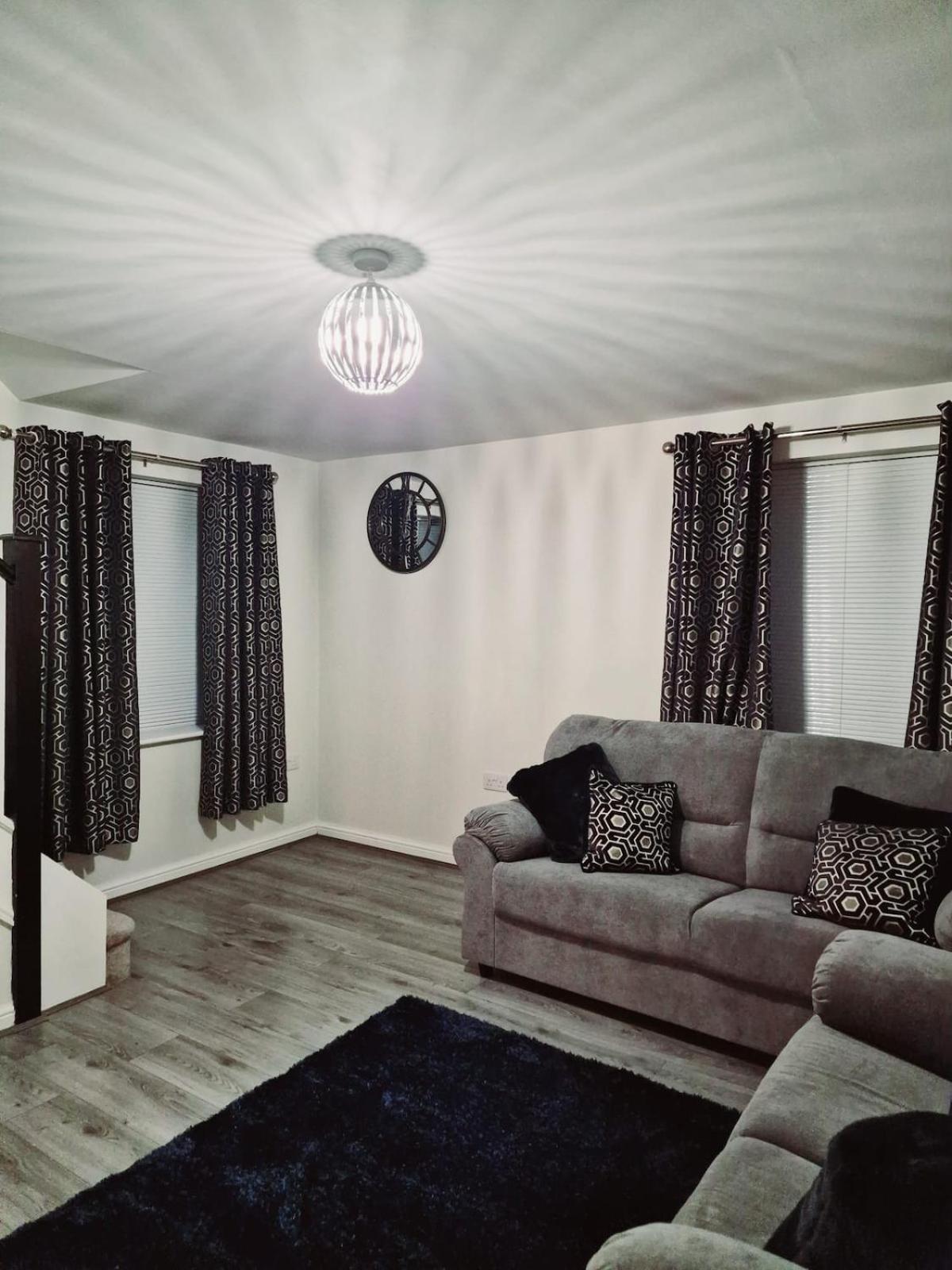 Holiday home Abode By Jess Luxurious 3 Bedroom House, , Greater Manchester